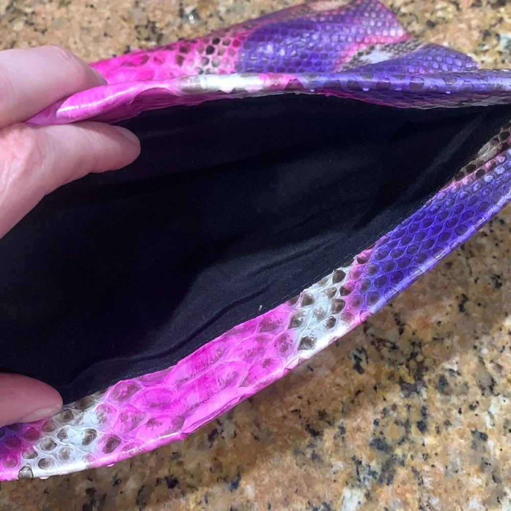 Absolutely stunning authentic python real snake skin purse at beautiful colors
